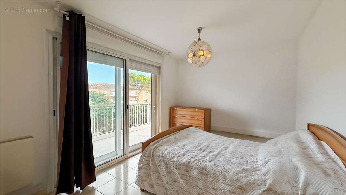 Appartement à SAINT-RAPHAEL