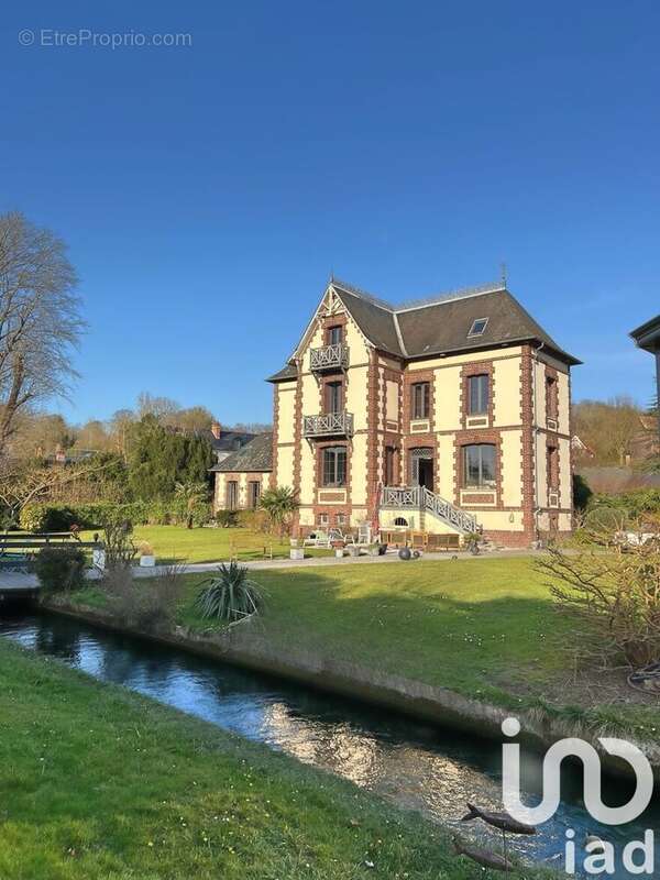 Maison 450 m² à Ouville-La-Riviere  - photo 2