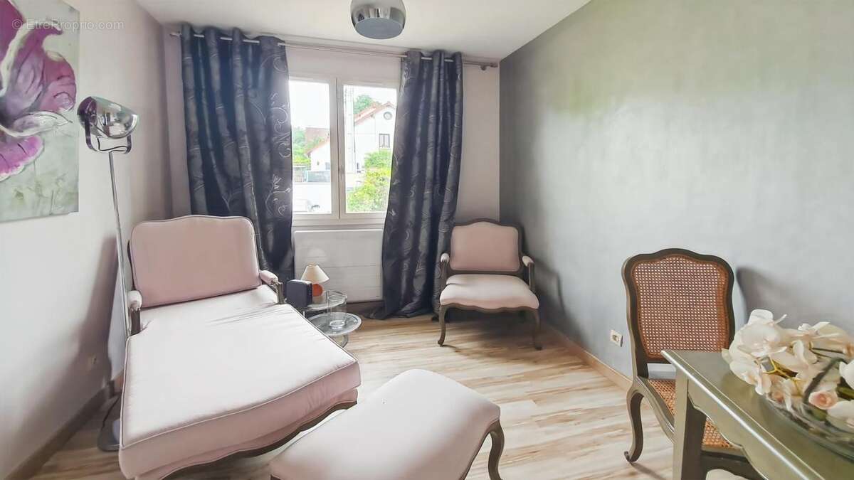 Maison plain pied 5 chambres - photo 5