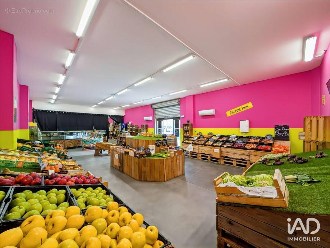 Photo 1 - Commerce à PEZENAS