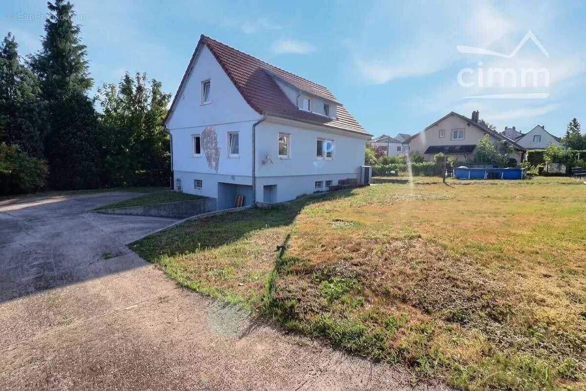 Maison individuelle rénovée de 125 m² – 4 chambres – Terrain de 1 008 m² – PETITE ROSSELLE - photo 10
