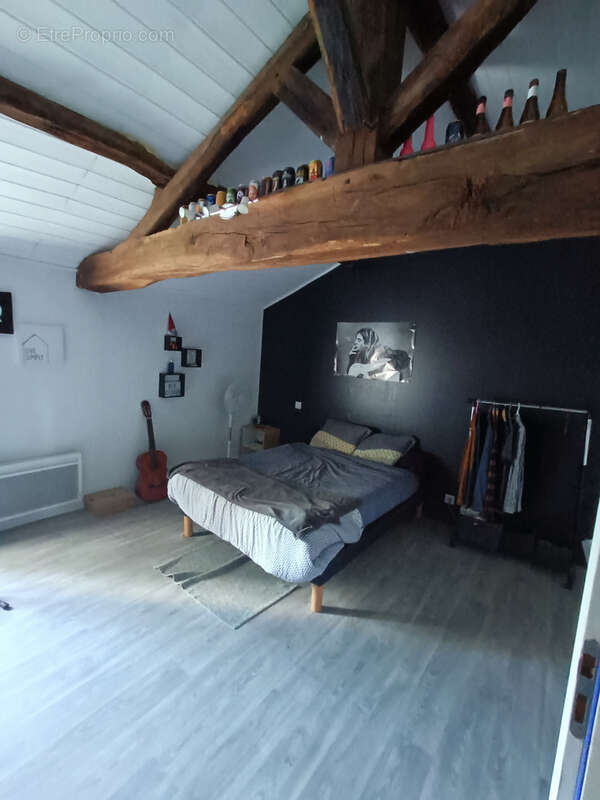 Maison à LES HERBIERS