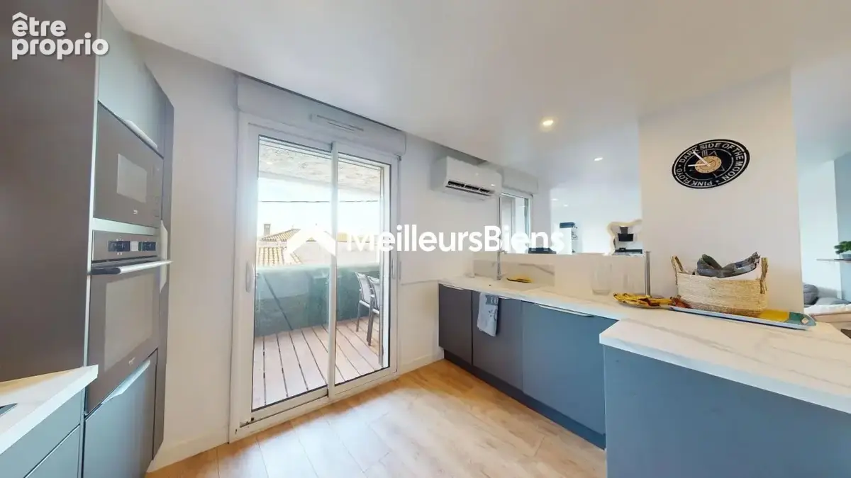 T3 lumineux de 80 m² à Bègles, piscine et 2 places de parking - photo 4
