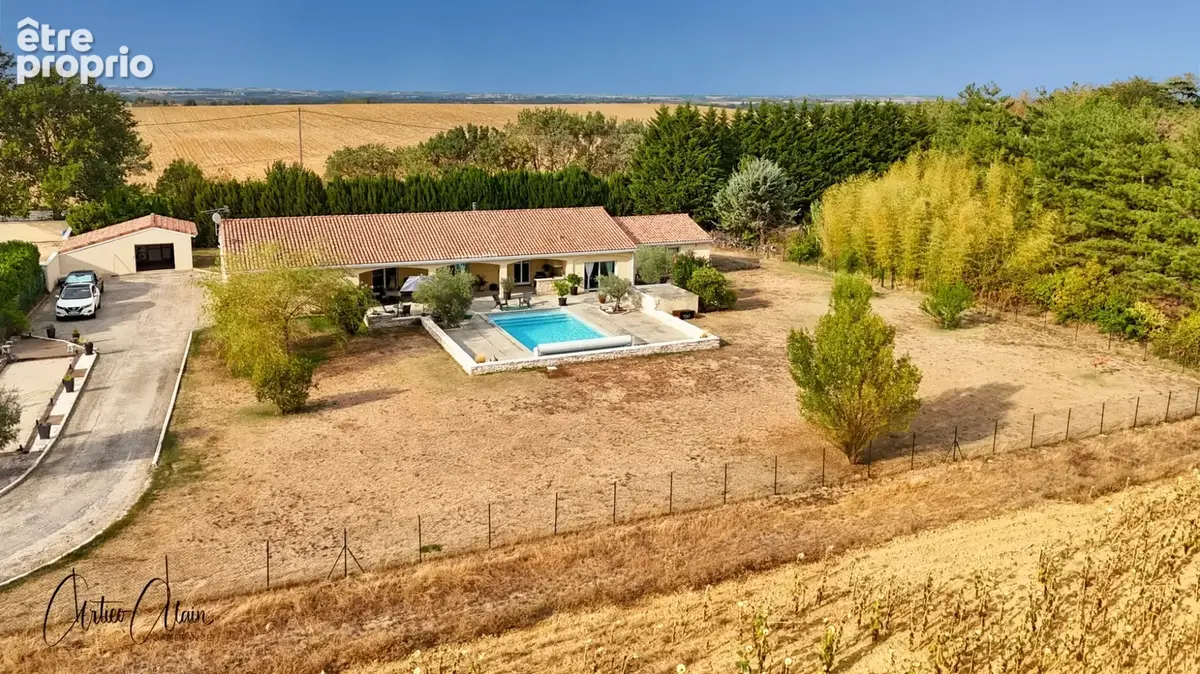 Maison de plain-pied 200 m² avec appartement indépendant et piscine - photo 21