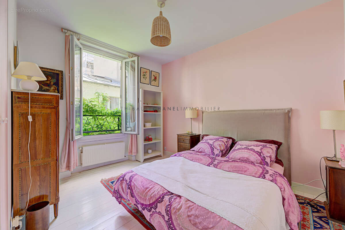 Maison à PARIS-11E