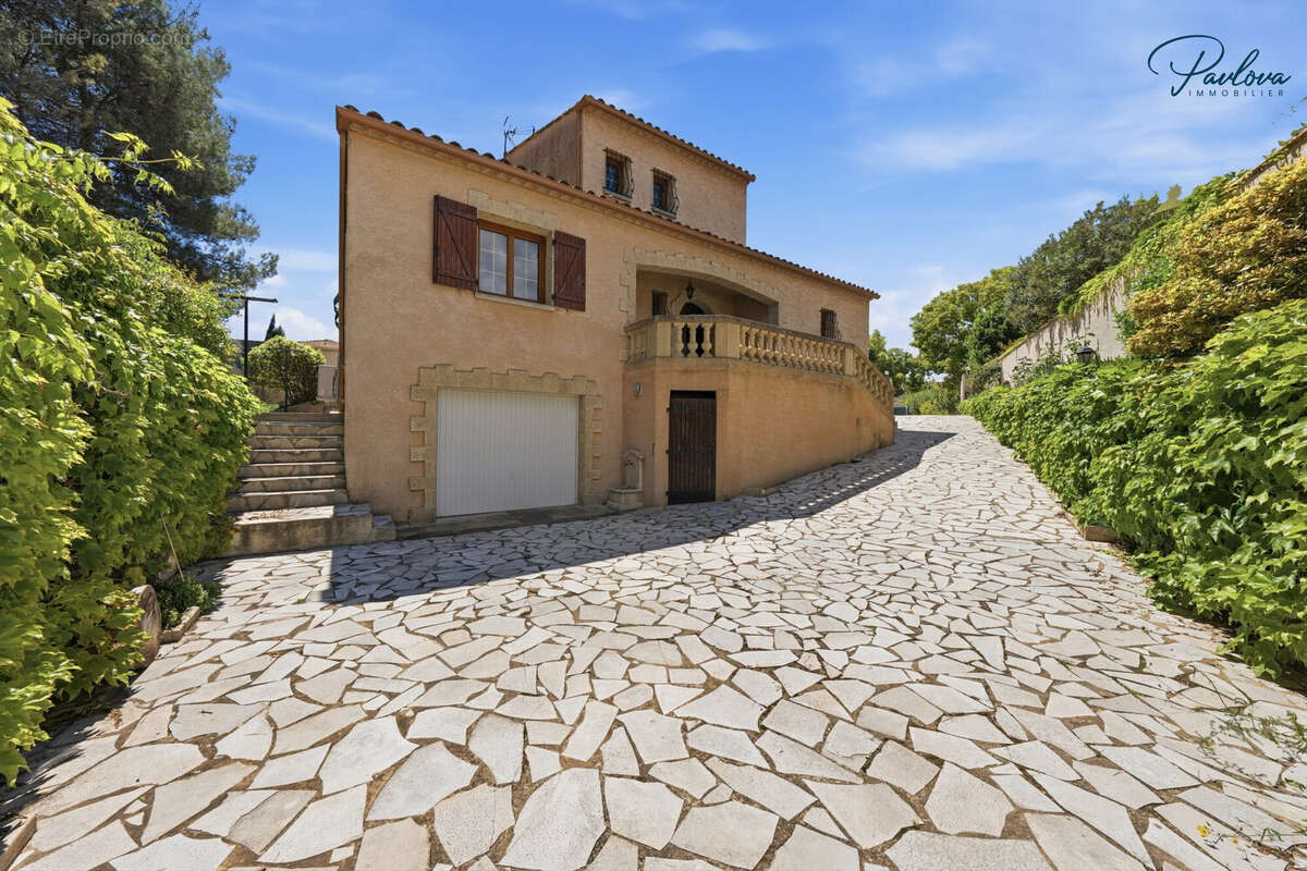 Maison à CASTELNAU-LE-LEZ