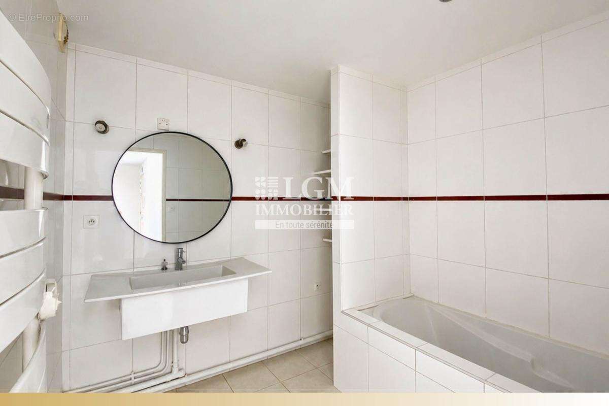 T4 traversant de 84 m² – Garage fermé – DPE B – Aucun travaux à prévoir - photo 20