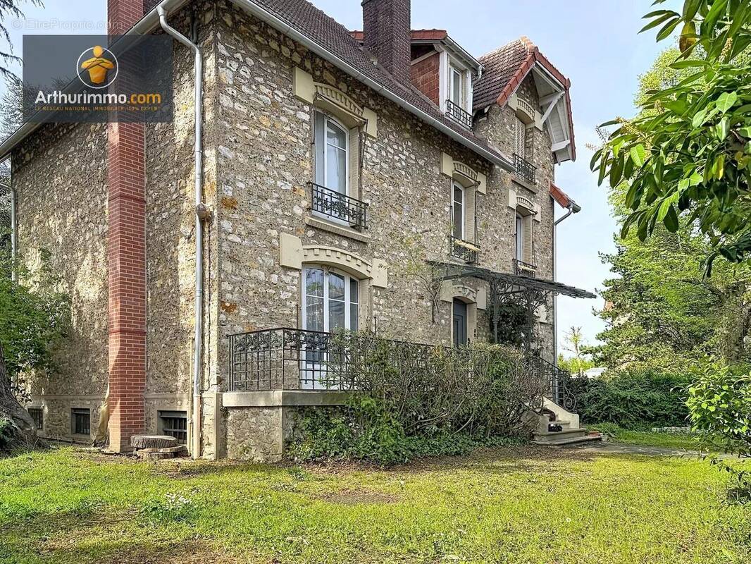 Maison à EAUBONNE