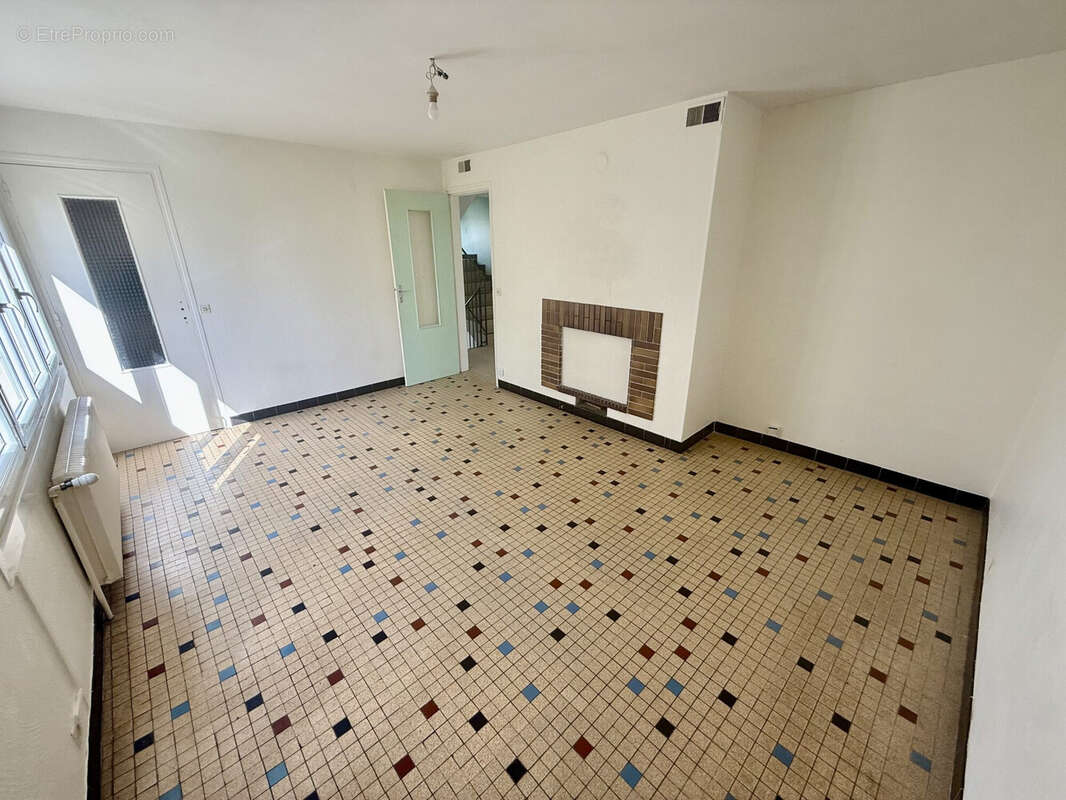 Maison à MOURMELON-LE-GRAND