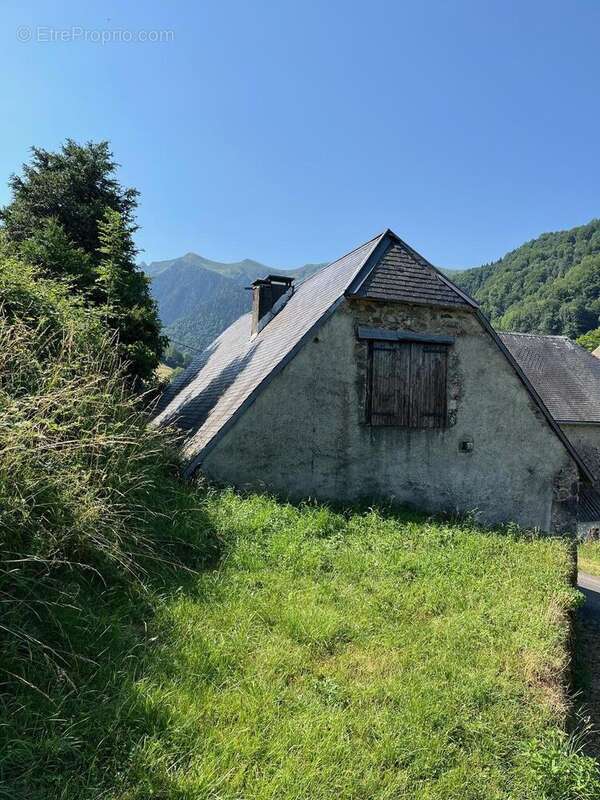 Ancienne grange rénovée en maison d'habitation - photo 9