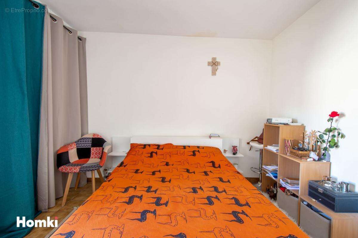 Appartement à LE CRES