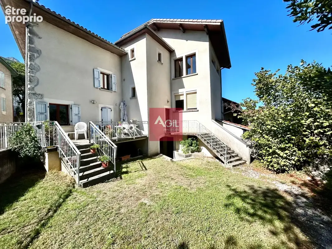 Photo Appartement à Bernin au prix de 245 000€