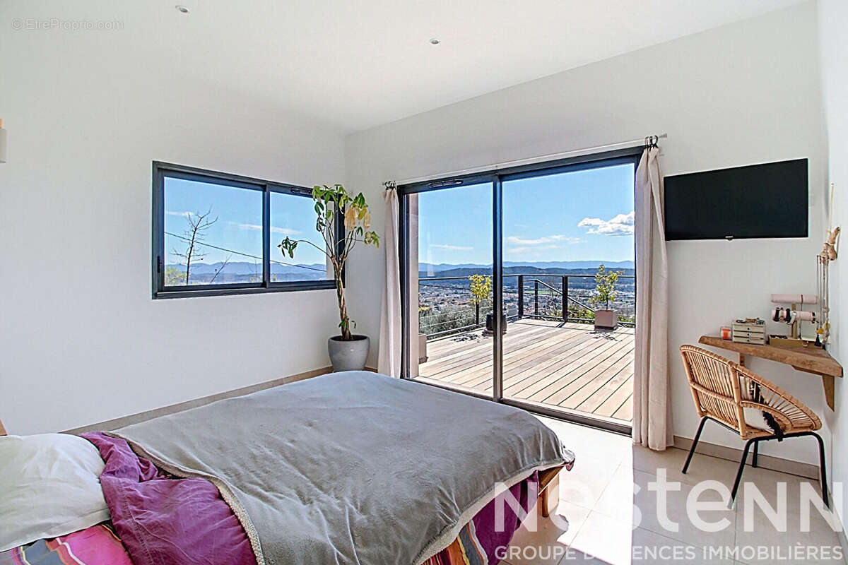 Maison à DRAGUIGNAN