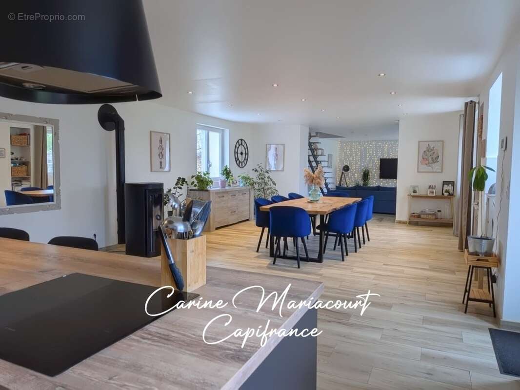 Superbe maison familiale rénovée avec charme et volumes exceptionnels / proche de saint maixent l'ecole (79) - photo 10