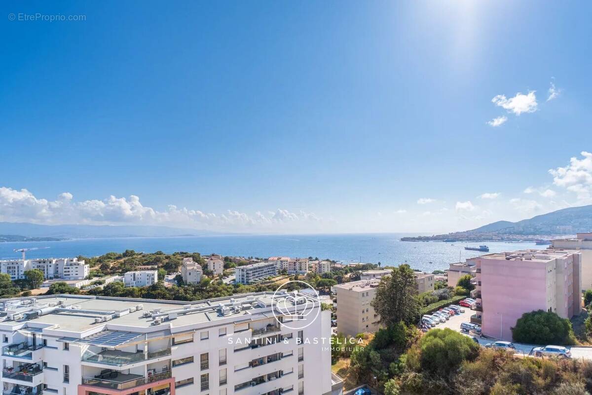 Appartement à AJACCIO