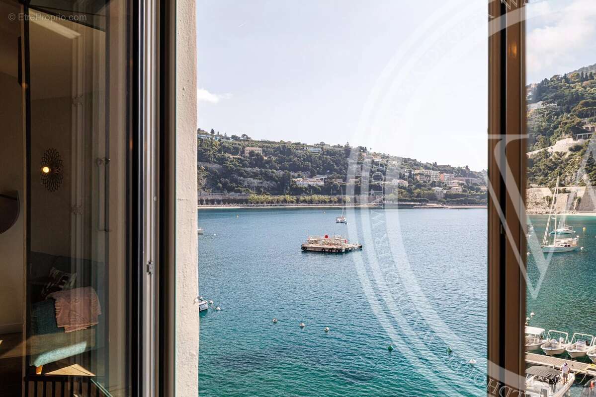 Appartement à VILLEFRANCHE-SUR-MER