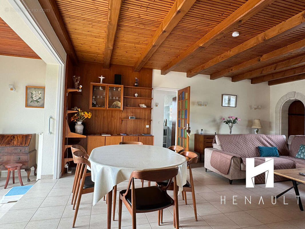 Maison à LA COUARDE-SUR-MER