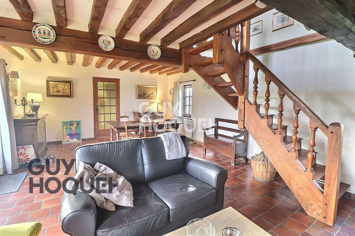 Maison à BERNAY