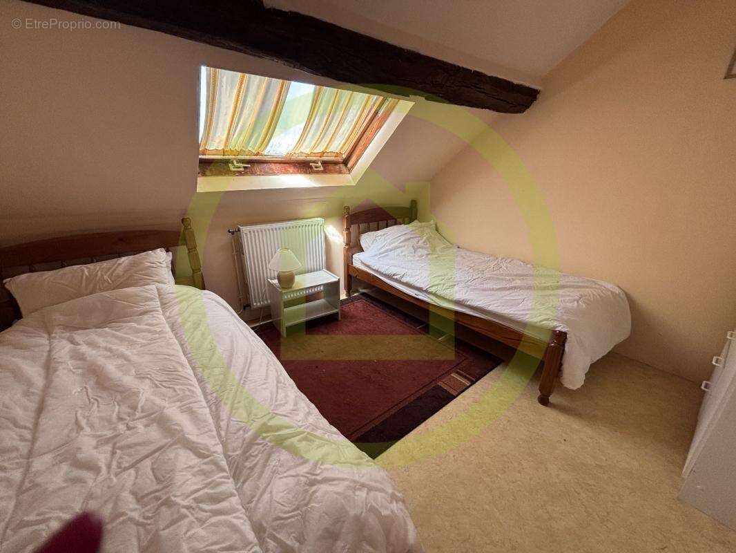 Maison à CHENERAILLES