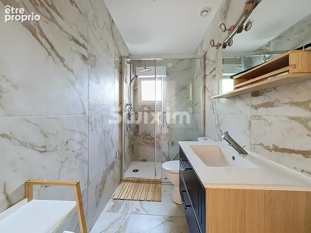 Ensemble immobilier à fort portientiel locatif proche frontière - photo 4