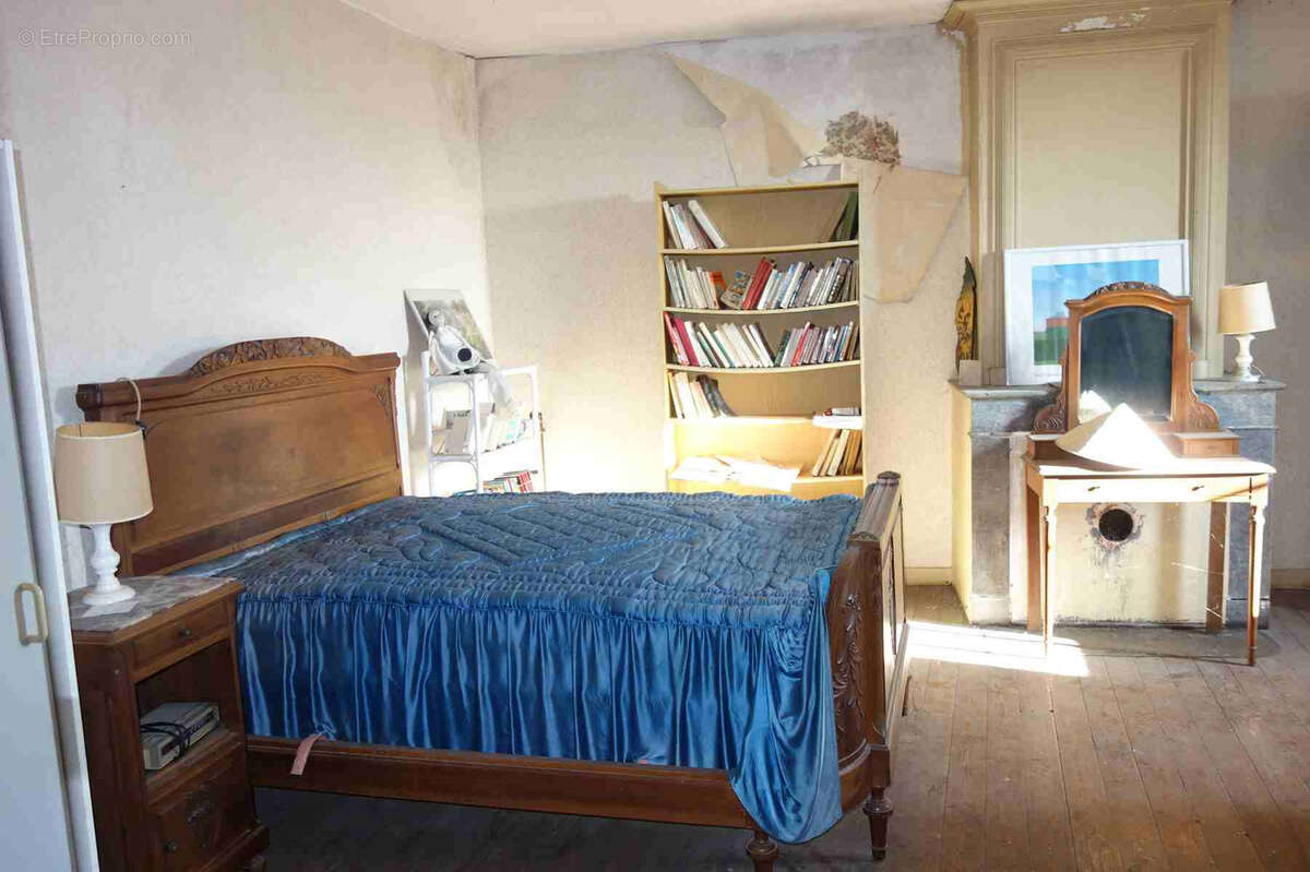 Ensemble immobilier à rénover au coeur de Blaye - photo 13