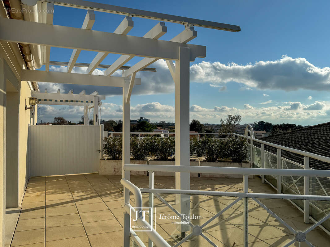 Appartement à VAUX-SUR-MER