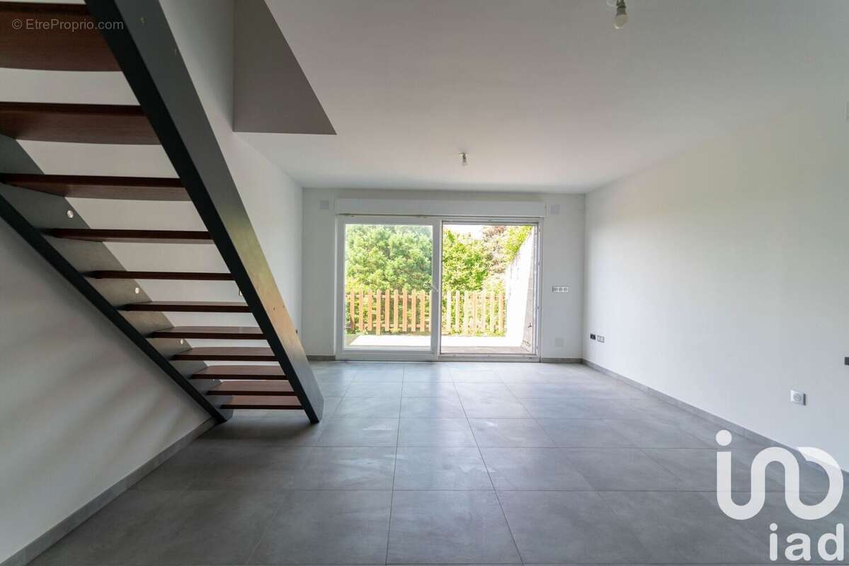 Appartement 217 m² à Volstroff  - photo 4