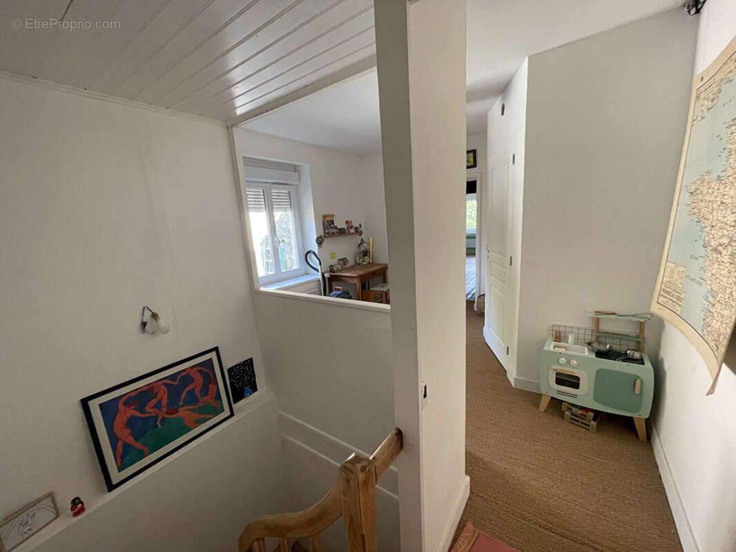 Autre à SAINT-SEBASTIEN-SUR-LOIRE