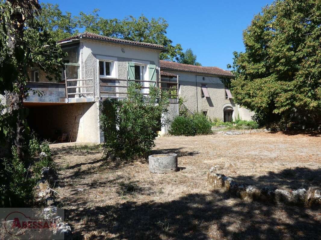 Maison 200 m² à Cordes-Sur-Ciel  - photo 3