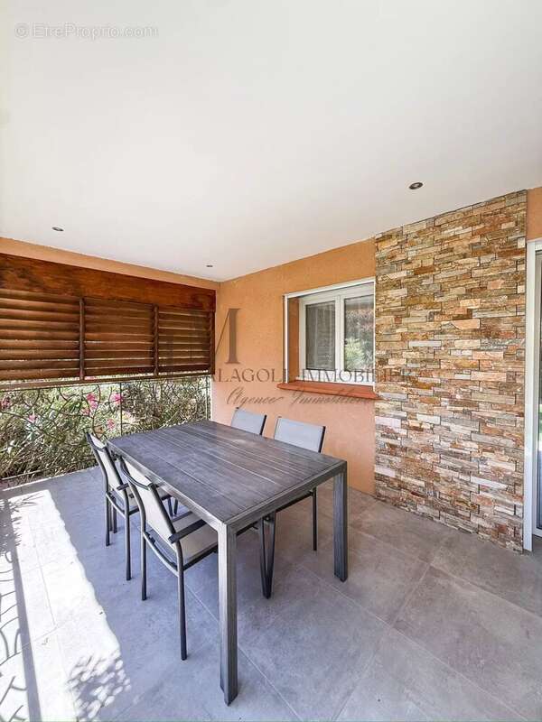 Maison à PORTO-VECCHIO