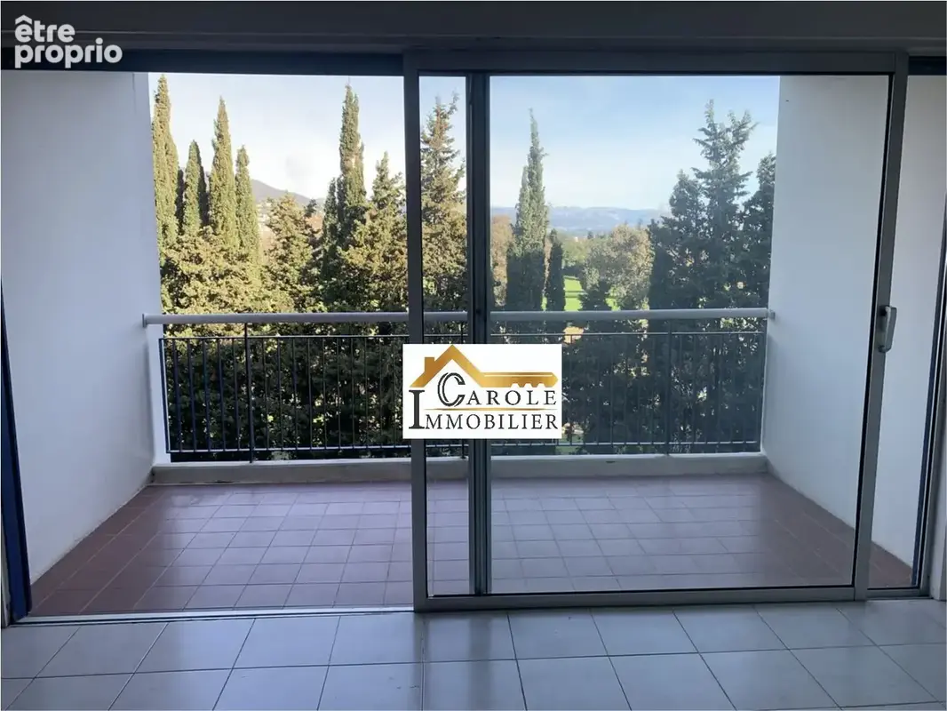 Appartement à MANDELIEU-LA-NAPOULE