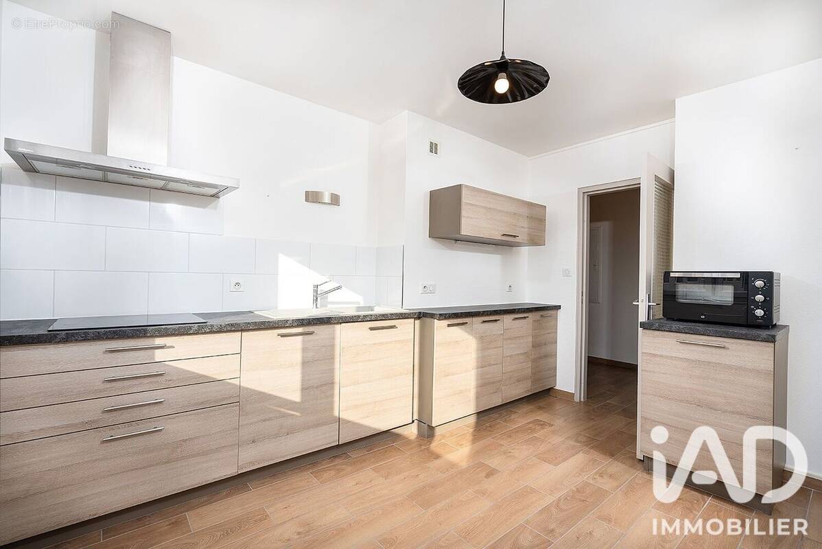 Photo 1 - Appartement à SAINT-ETIENNE