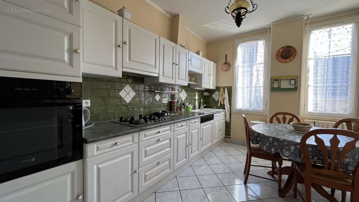 Appartement à AUTUN