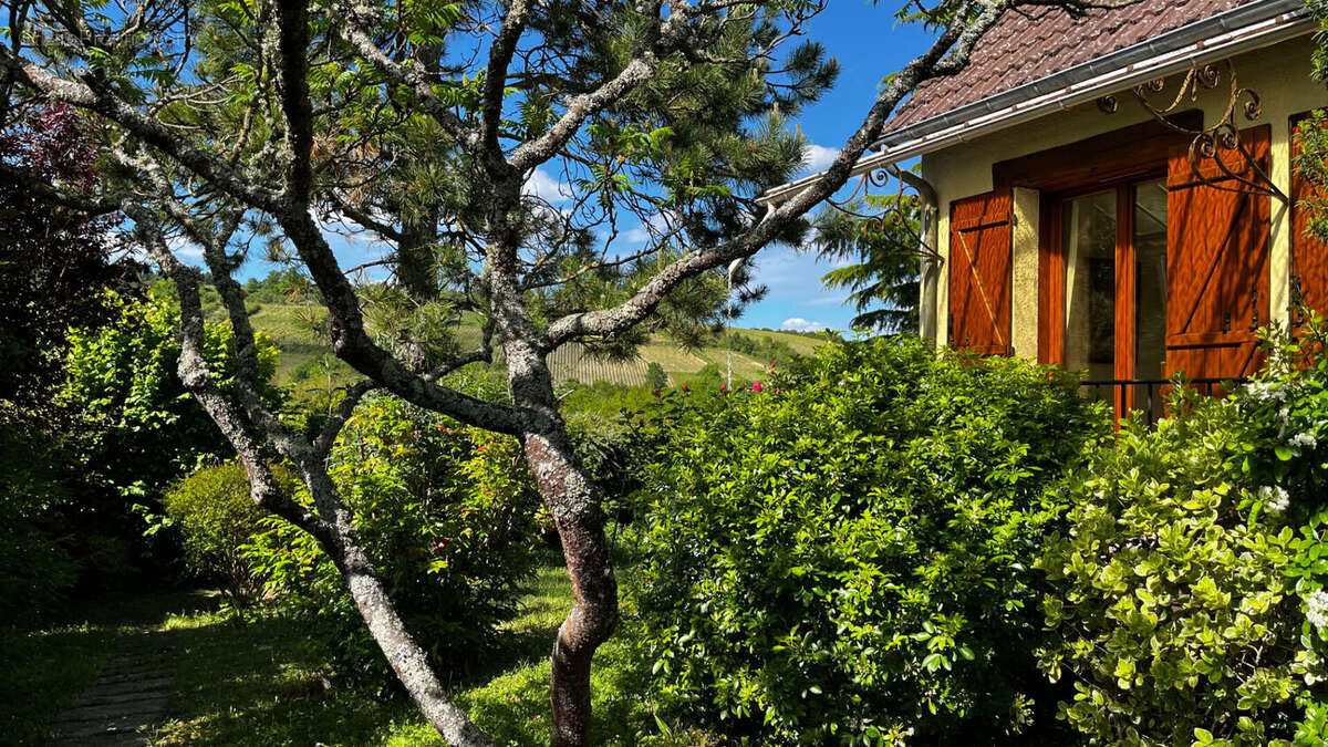 Maison à JUSSY