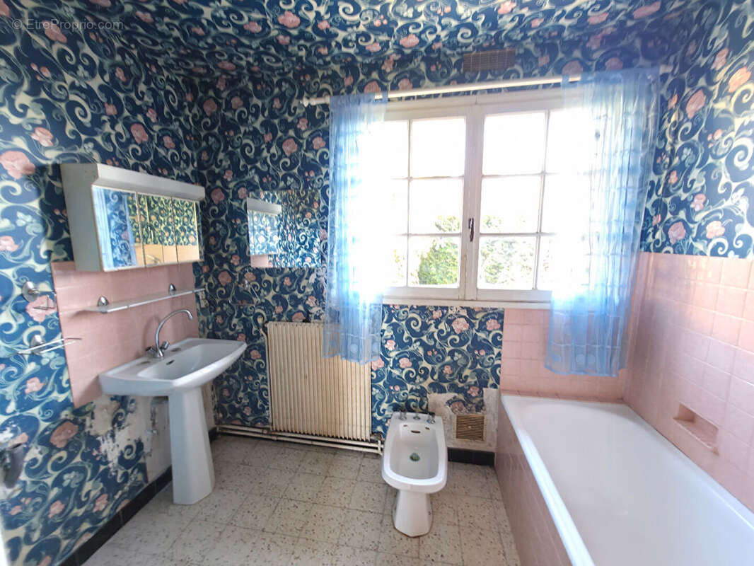 Maison à SAINT-MARTIN-DU-VIEUX-BELLEME