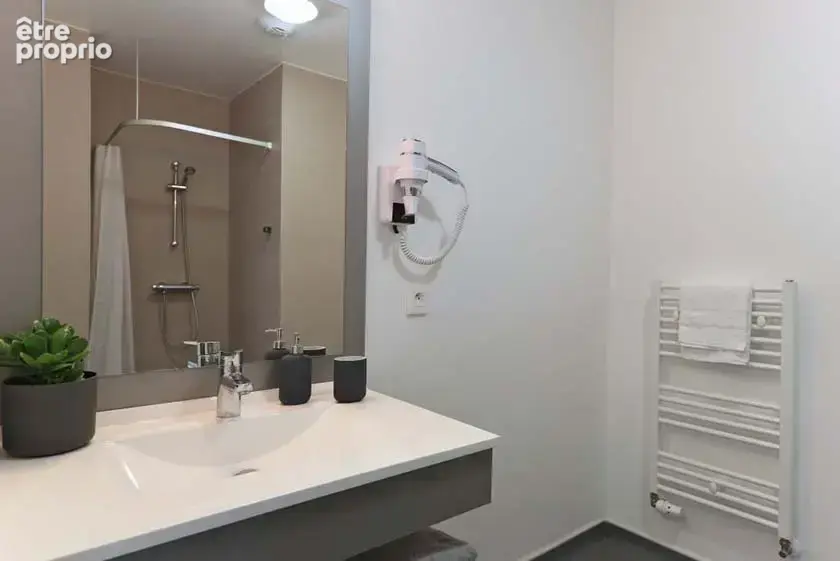Investissement en residence étudiante - photo 11