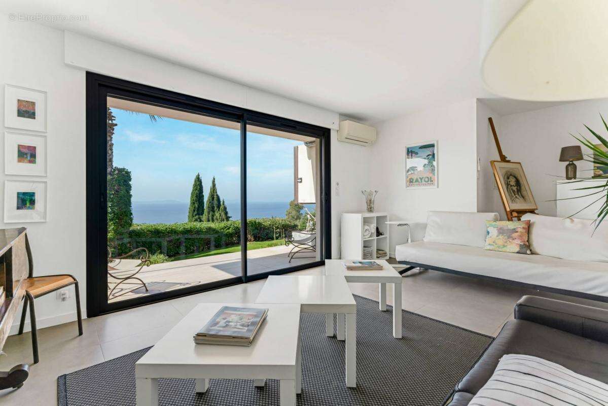 Maison à RAYOL-CANADEL-SUR-MER