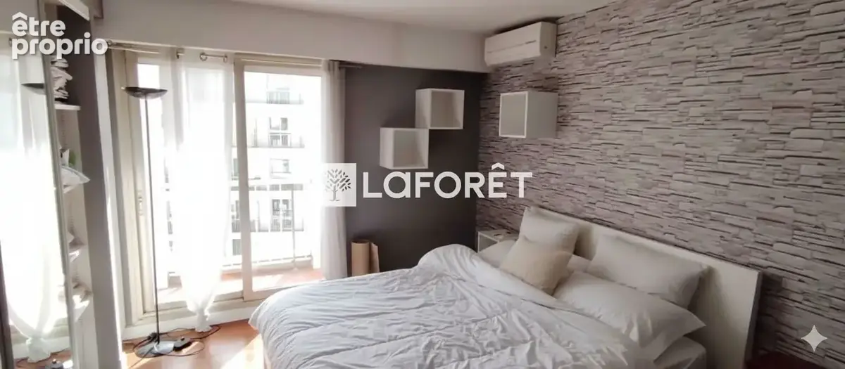 Appartement Paris  pièces 4 chambres 145 m² - photo 5