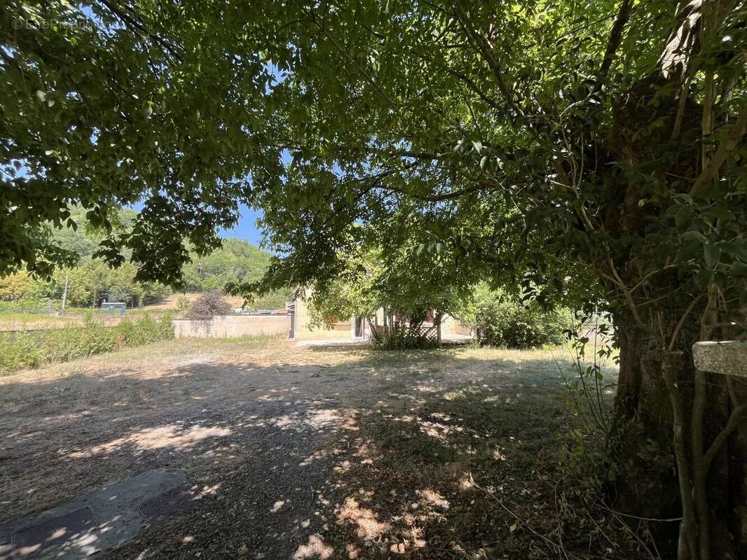 Vente maison en pierre t4 baurech 33880 - photo 13