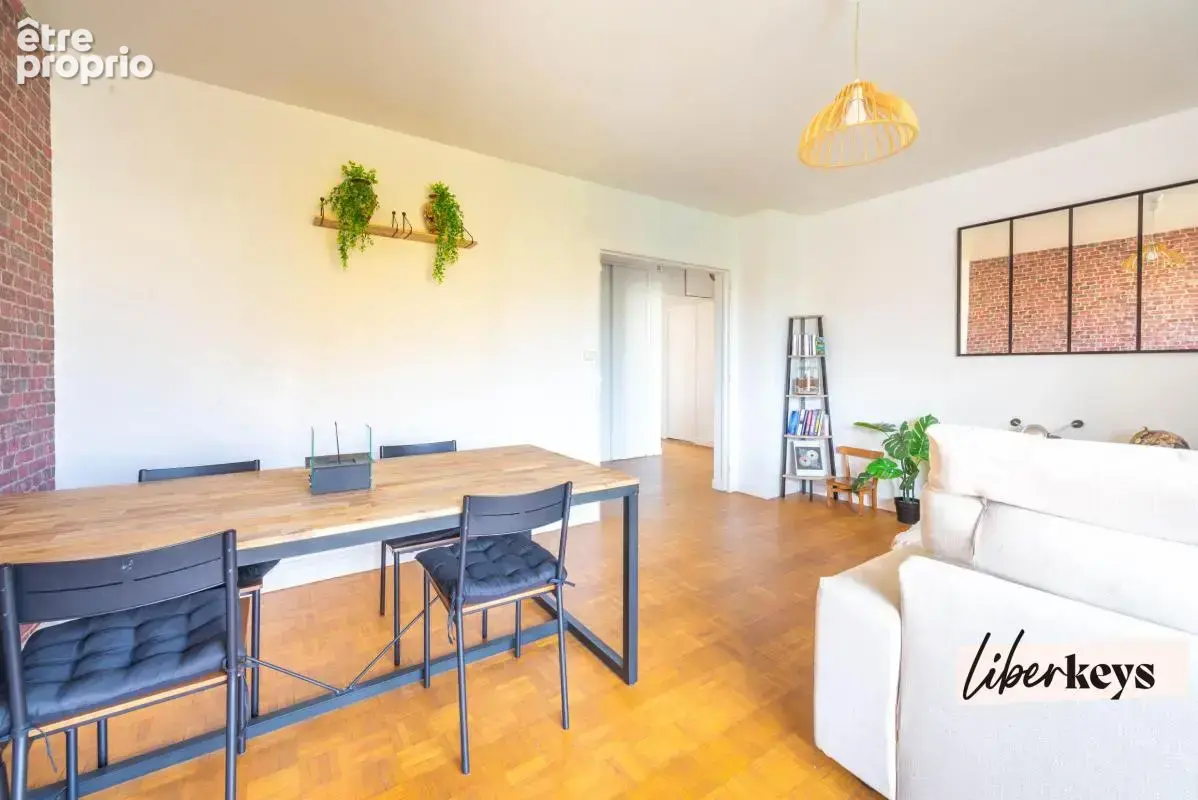 Appartement 3 pièces - dernier étage traversant avec balcon, parking et cave – Plaisir - photo 2