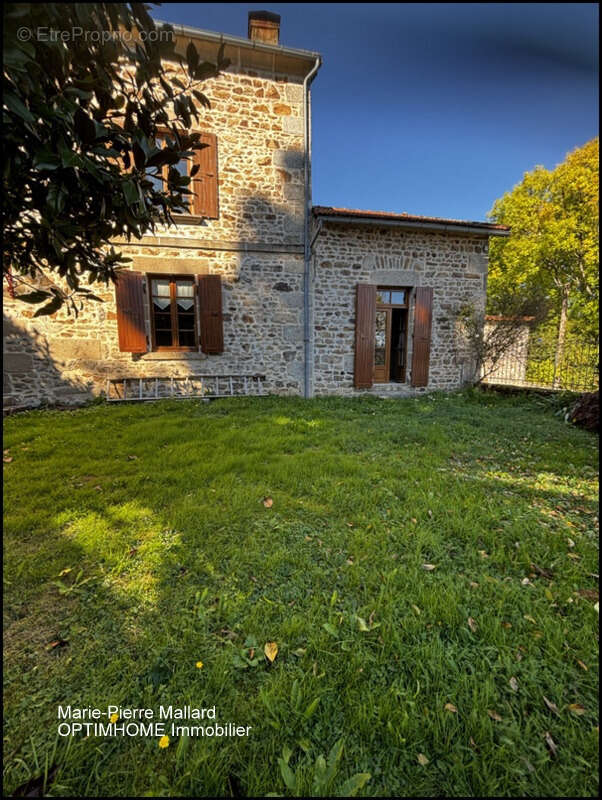 Maison à BOURGANEUF