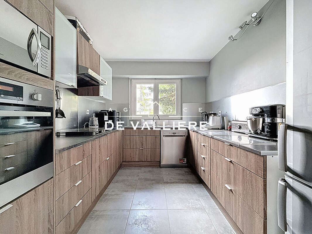 Appartement à RUEIL-MALMAISON