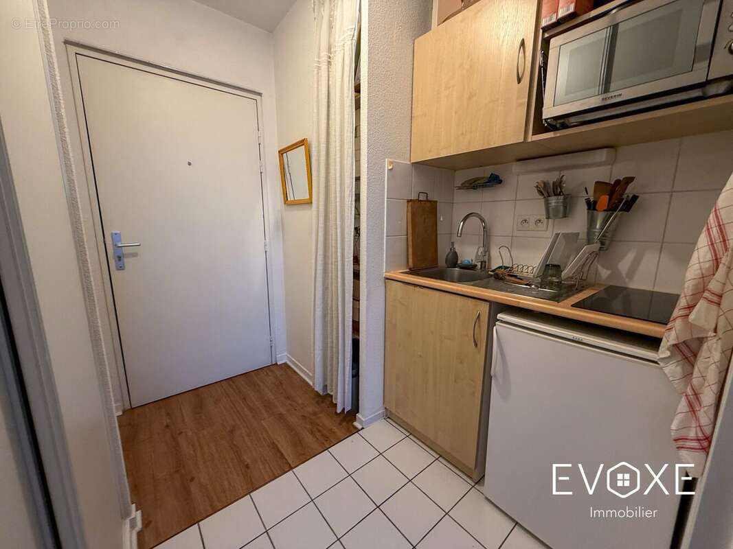 Appartement à PARIS-14E
