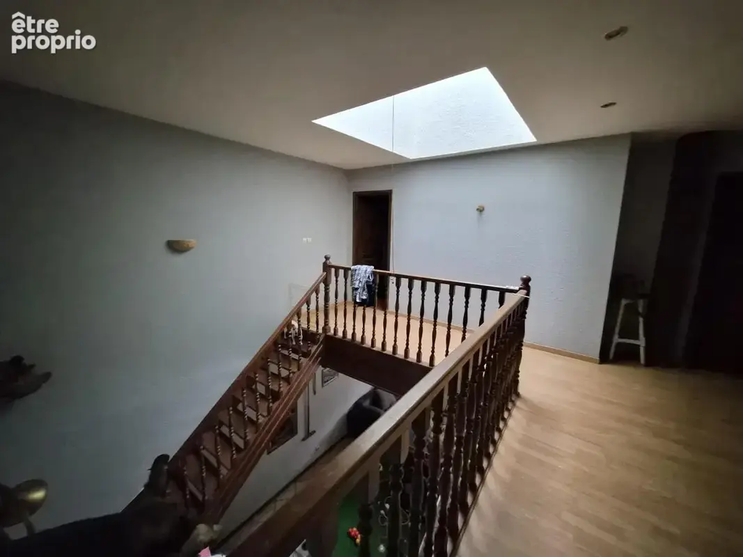 Maison 212 m² à Villey-Saint-Etienne  - photo 6
