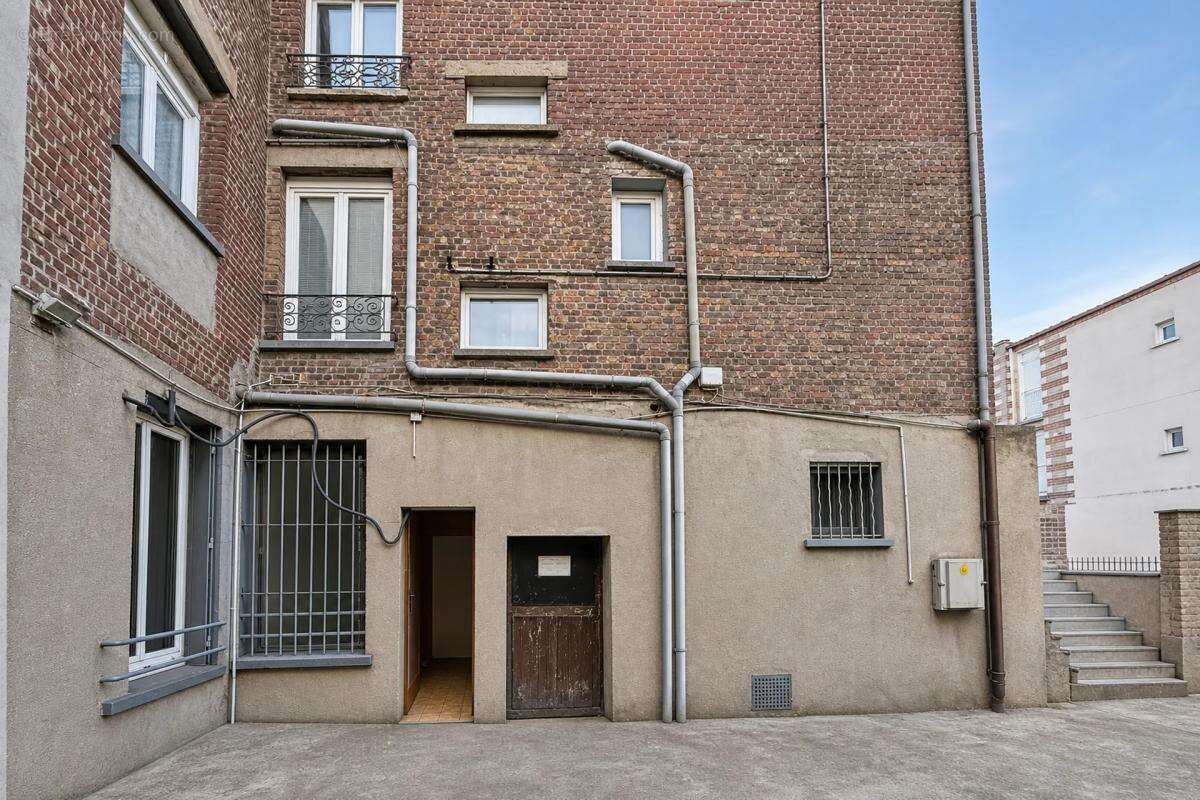 Appartement à AUBERVILLIERS