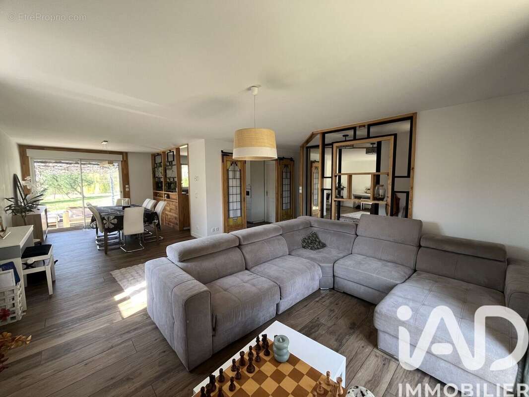 Photo 2 - Maison à ORLEAT