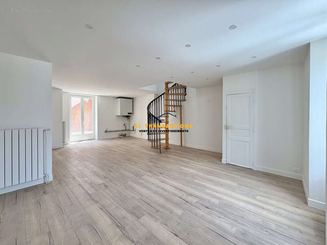 Appartement à L'HORME