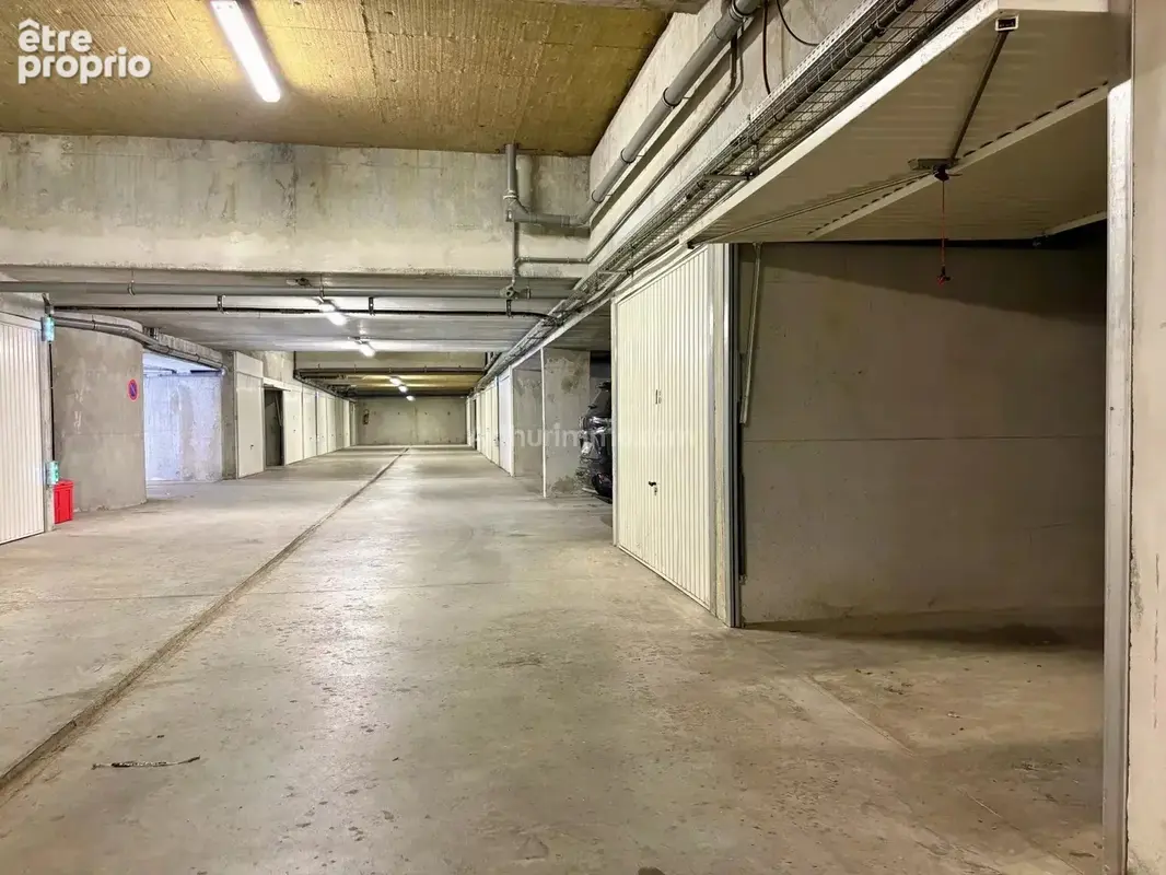 Vente Parking-box Calvi(20260) 35 000ï¿œ - photo 2