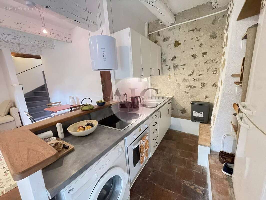 Appartement à FAYENCE