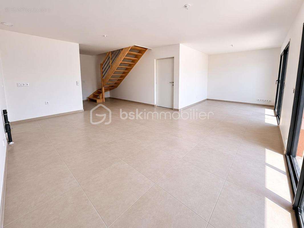 Maison neuve 5 pièces avec garage – Metz-Tessy - photo 2